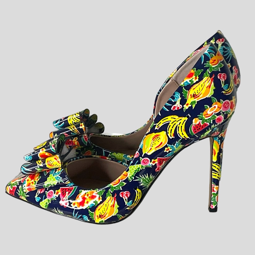 Size 10, Never Worn Betsey Johnson Heels